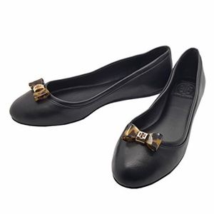New in box Tory Burch Joline leather flats 8.5